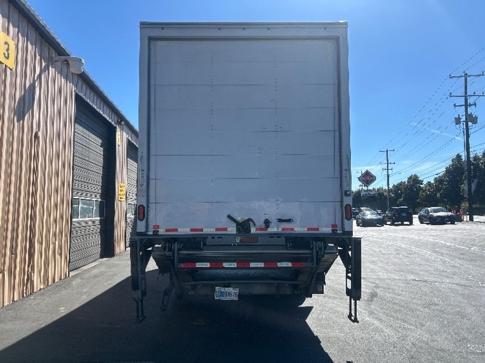 Medium Duty Box Truck-Light and Medium Duty Trucks-Freightliner-2022-M2-Portland-OR-185,837\n\t\tmiles-$ 67,750 - Image 7