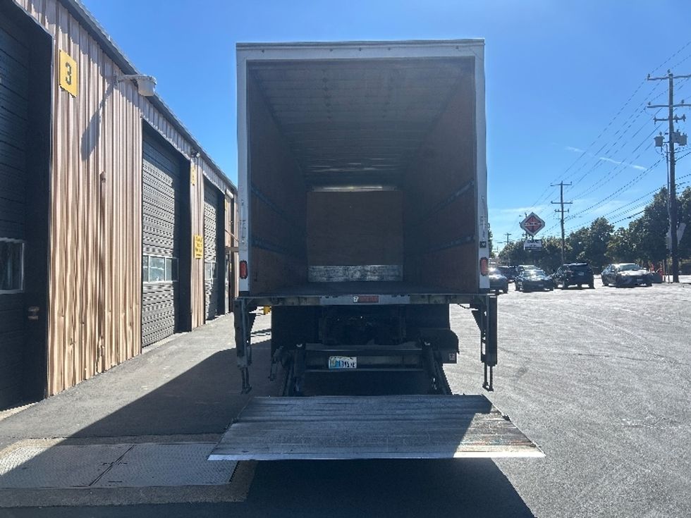 Medium Duty Box Truck-Light and Medium Duty Trucks-Freightliner-2022-M2-Portland-OR-185,837\n\t\tmiles-$ 67,750 - Image 9