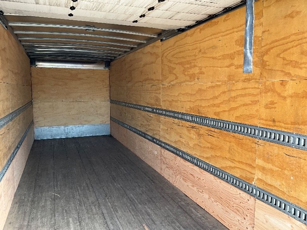 Medium Duty Box Truck-Light and Medium Duty Trucks-Freightliner-2022-M2-Portland-OR-230,880\n\t\tmiles-$ 58,750 - Image 12