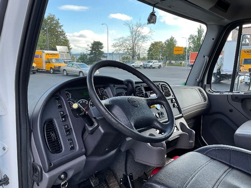 Medium Duty Box Truck-Light and Medium Duty Trucks-Freightliner-2022-M2-Portland-OR-230,880\n\t\tmiles-$ 58,750 - Image 17