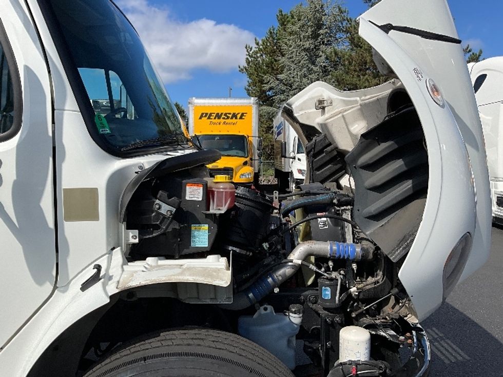 Medium Duty Box Truck-Light and Medium Duty Trucks-Freightliner-2022-M2-Portland-OR-230,880\n\t\tmiles-$ 58,750 - Image 22