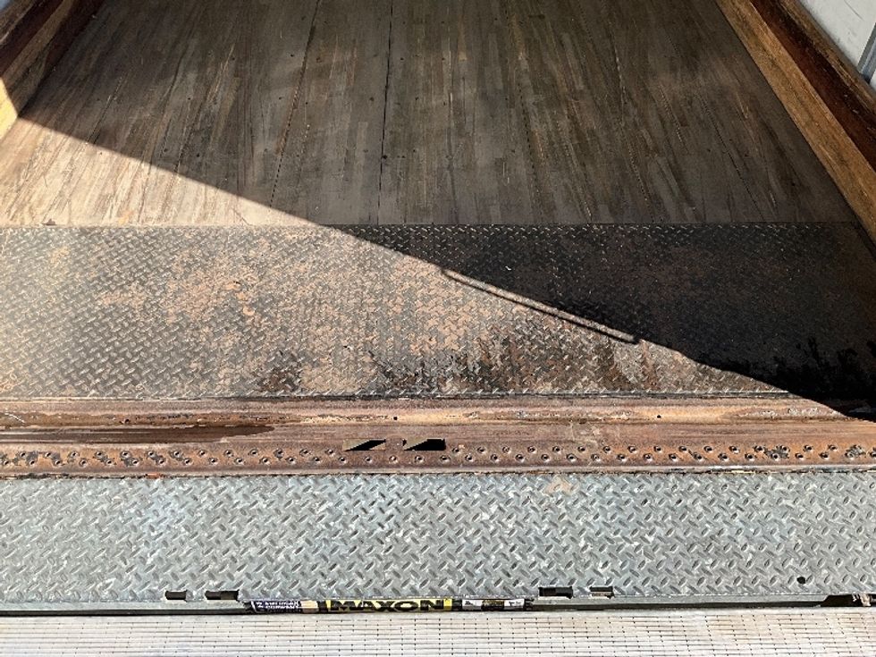 Medium Duty Box Truck-Light and Medium Duty Trucks-Freightliner-2022-M2-Portland-OR-252,566\n\t\tmiles-$ 55,250 - Image 10