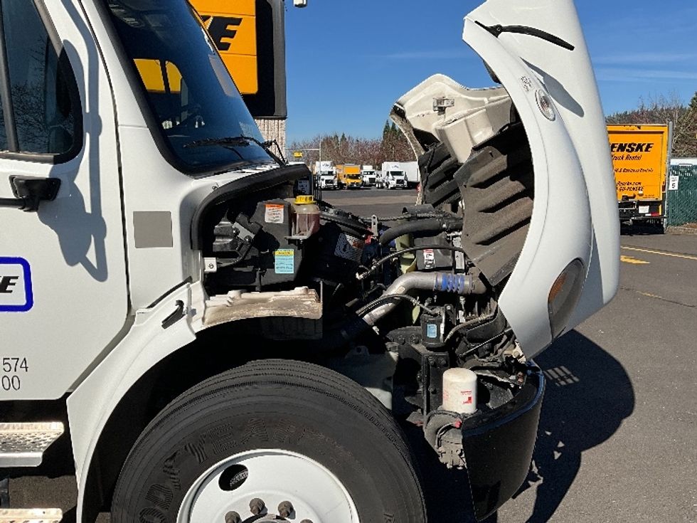 Medium Duty Box Truck-Light and Medium Duty Trucks-Freightliner-2022-M2-Portland-OR-252,566\n\t\tmiles-$ 55,250 - Image 23