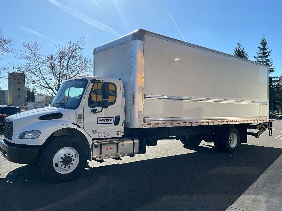 Medium Duty Box Truck-Light and Medium Duty Trucks-Freightliner-2022-M2-Portland-OR-252,566\n\t\tmiles-$ 55,250 - Image 4