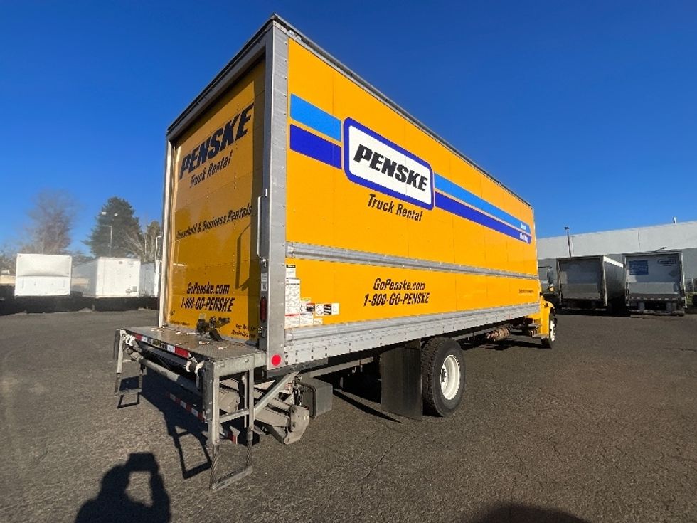 Medium Duty Box Truck-Light and Medium Duty Trucks-Freightliner-2022-M2-Portland-OR-258,118\n\t\tmiles-$ 49,250 - Image 13