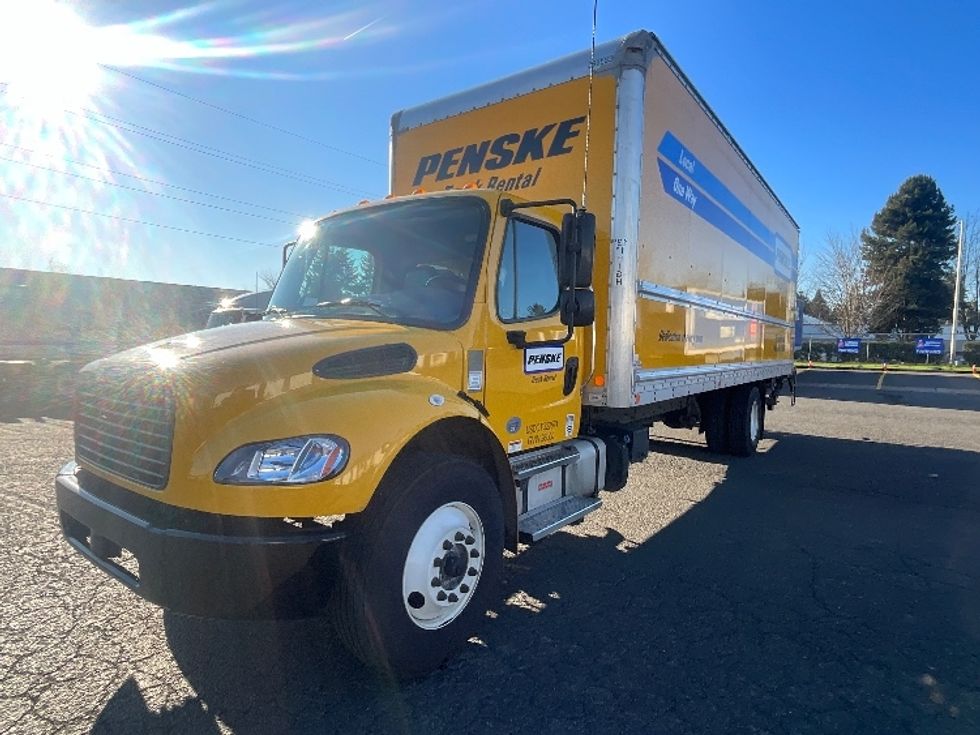 Medium Duty Box Truck-Light and Medium Duty Trucks-Freightliner-2022-M2-Portland-OR-258,118\n\t\tmiles-$ 49,250 - Image 3