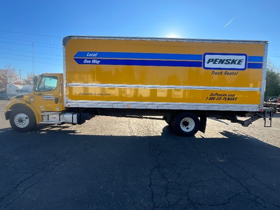 Medium Duty Box Truck-Light and Medium Duty Trucks-Freightliner-2022-M2-Portland-OR-258,118\n\t\tmiles-$ 49,250 - Image 4