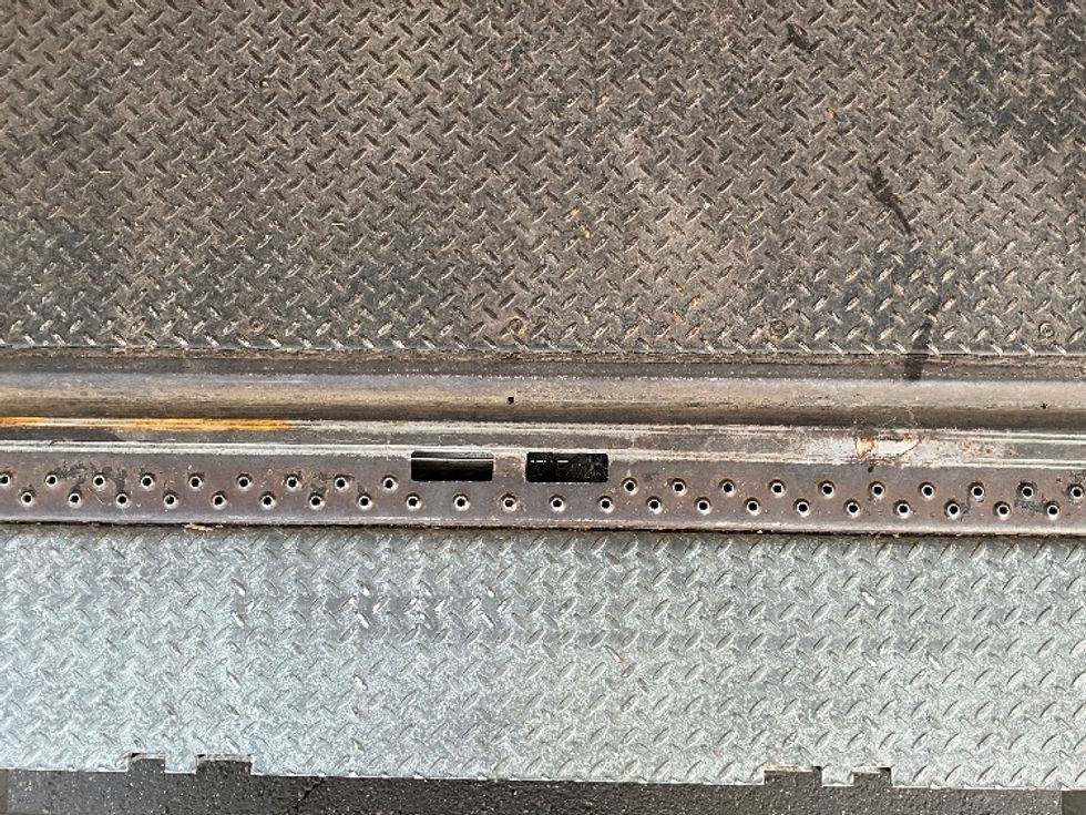 Medium Duty Box Truck-Light and Medium Duty Trucks-Freightliner-2022-M2-Portland-OR-80,382\n\t\tmiles-$ 79,500 - Image 10