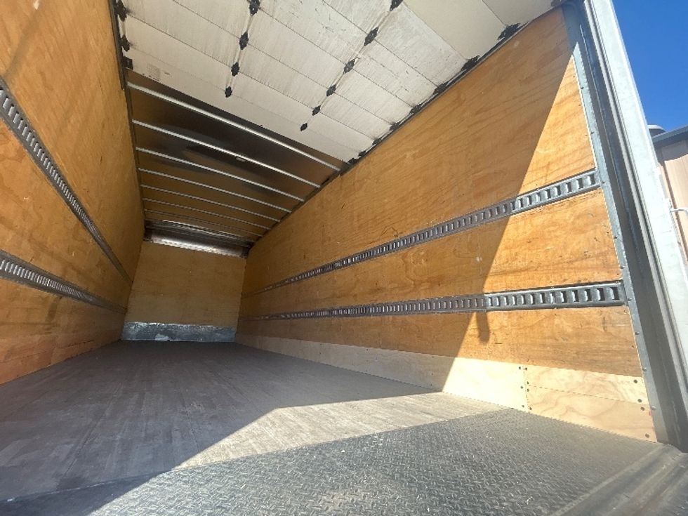 Medium Duty Box Truck-Light and Medium Duty Trucks-Freightliner-2022-M2-Portland-OR-92,510\n\t\tmiles-$ 84,250 - Image 12