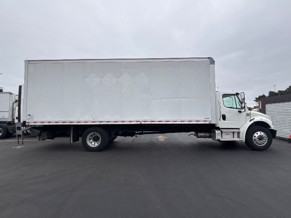 Medium Duty Box Truck-Light and Medium Duty Trucks-Freightliner-2022-M2-Portland-OR-92,510\n\t\tmiles-$ 84,250 - Image 15