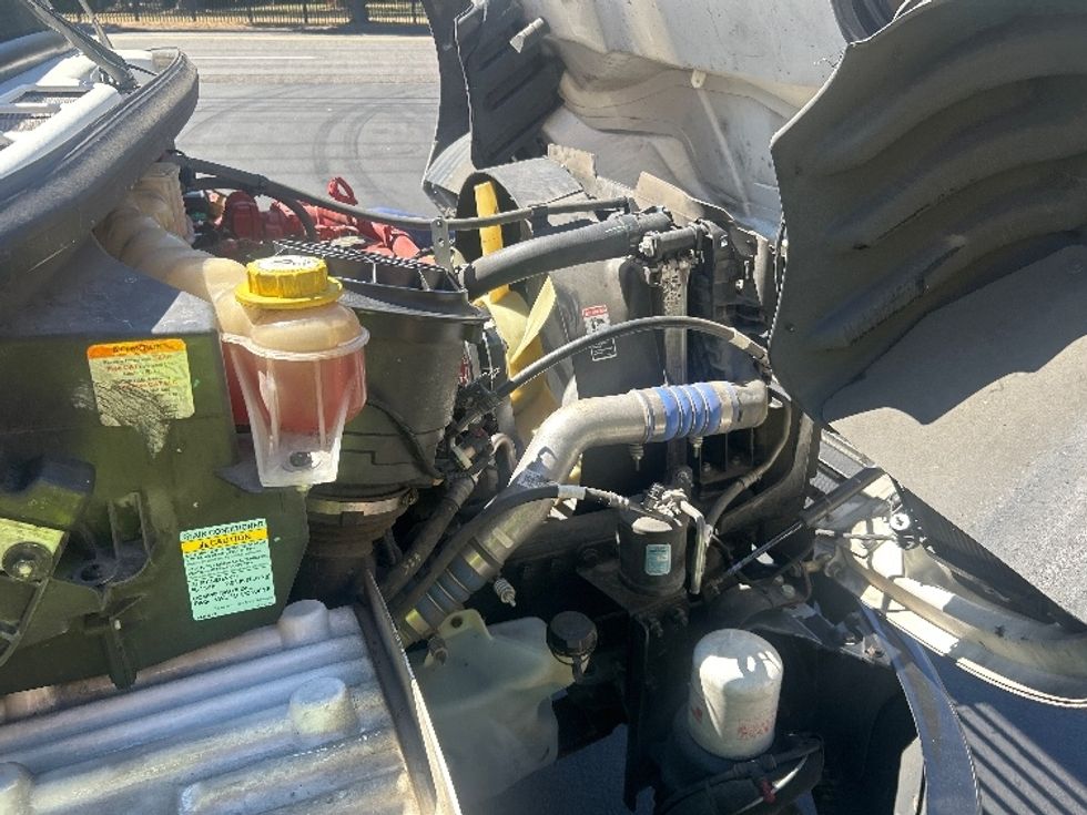 Medium Duty Box Truck-Light and Medium Duty Trucks-Freightliner-2022-M2-Portland-OR-92,510\n\t\tmiles-$ 84,250 - Image 23