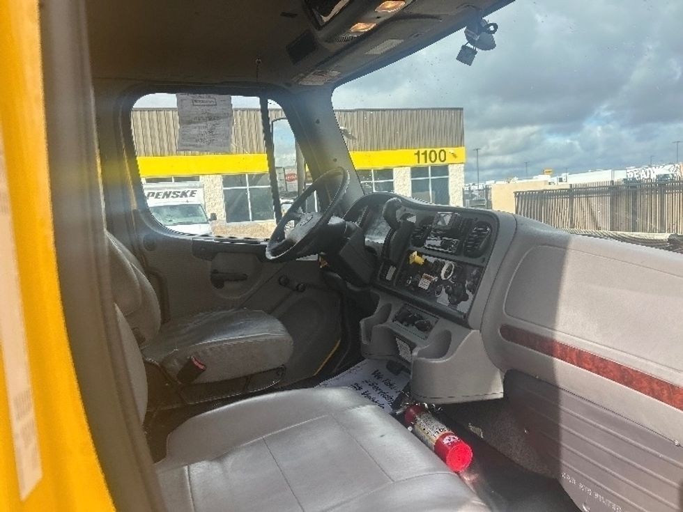 Medium Duty Box Truck-Light and Medium Duty Trucks-Freightliner-2022-M2-Prescott Valley-AZ-255,219\n\t\tmiles-$ 54,000 - Image 22