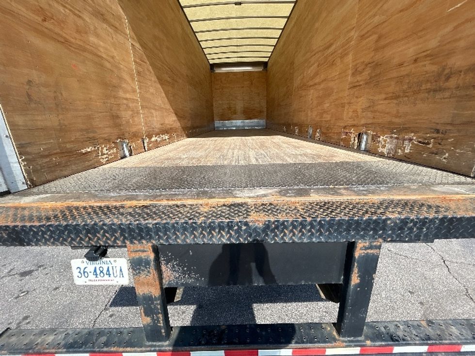 Medium Duty Box Truck-Light and Medium Duty Trucks-Freightliner-2022-M2-Prince George-VA-120,610\n\t\tmiles-$ 68,750 - Image 10
