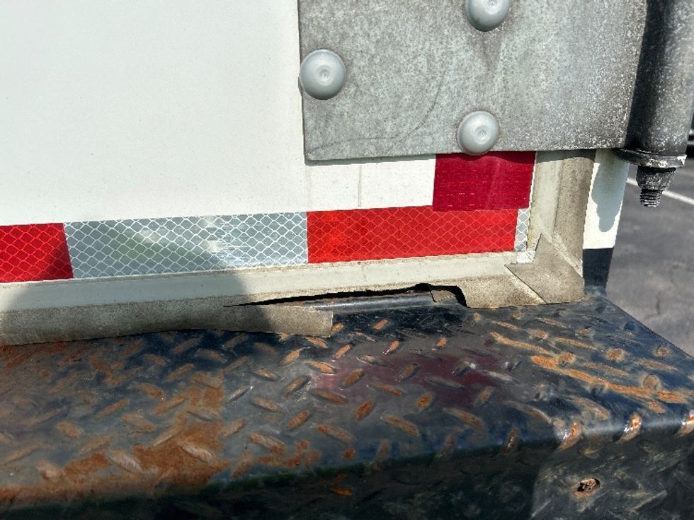 Medium Duty Box Truck-Light and Medium Duty Trucks-Freightliner-2022-M2-Prince George-VA-120,610\n\t\tmiles-$ 68,750 - Image 26