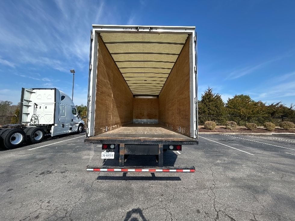 Medium Duty Box Truck-Light and Medium Duty Trucks-Freightliner-2022-M2-Prince George-VA-120,610\n\t\tmiles-$ 68,750 - Image 8