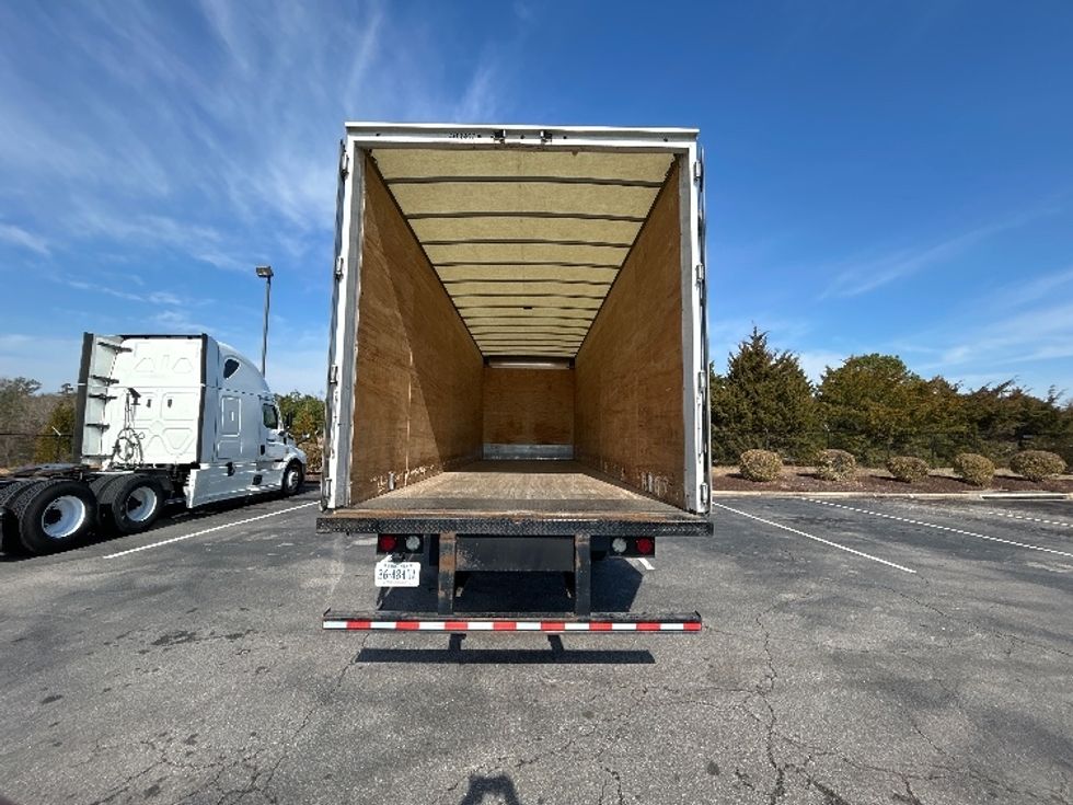 Medium Duty Box Truck-Light and Medium Duty Trucks-Freightliner-2022-M2-Prince George-VA-120,610\n\t\tmiles-$ 68,750 - Image 9