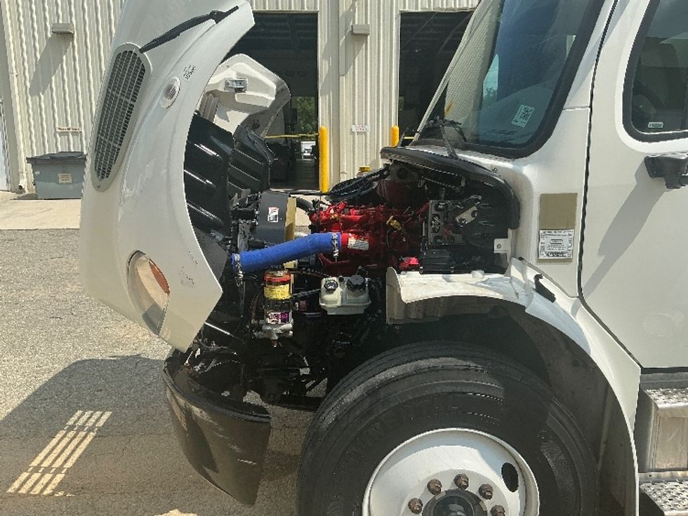 Medium Duty Box Truck-Light and Medium Duty Trucks-Freightliner-2022-M2-Prince George-VA-299,390\n\t\tmiles-$ 48,500 - Image 24