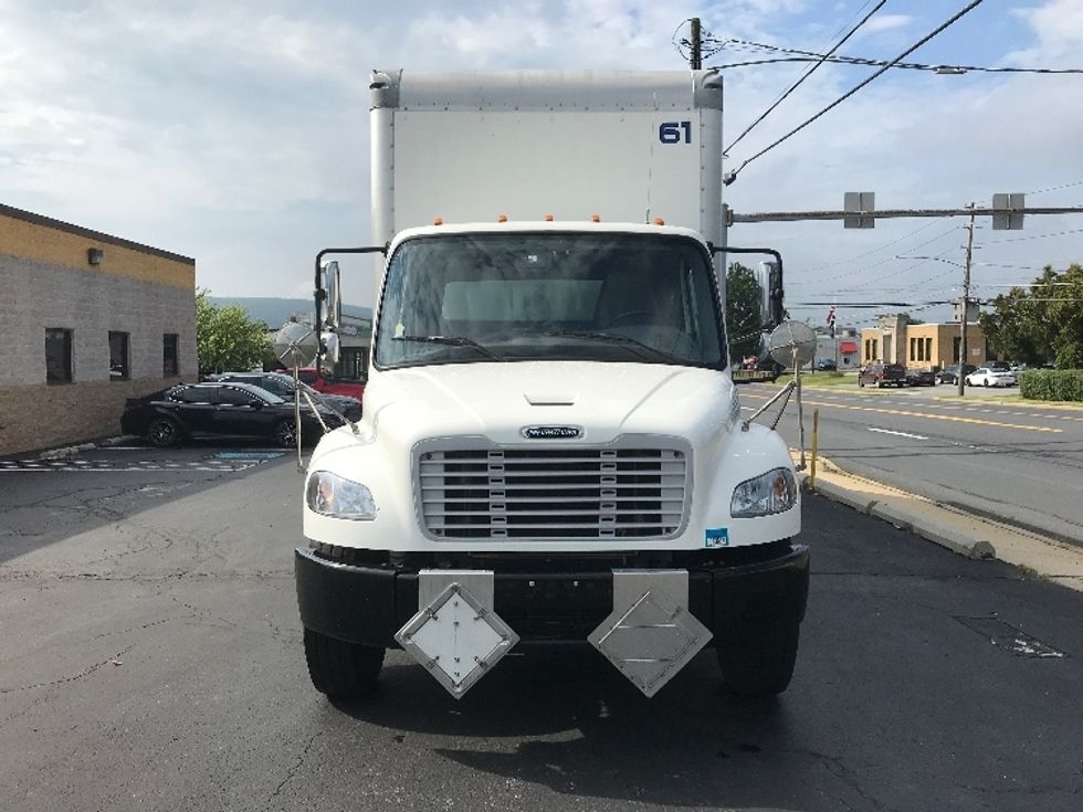 Medium Duty Box Truck-Light and Medium Duty Trucks-Freightliner-2022-M2-Reading-PA-126,078\n\t\tmiles-$ 62,000 - Image 2