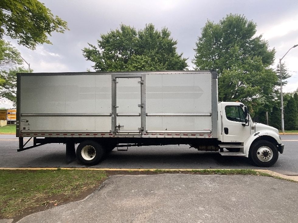 Medium Duty Box Truck-Light and Medium Duty Trucks-Freightliner-2022-M2-Reading-PA-180,309\n\t\tmiles-$ 59,500 - Image 14