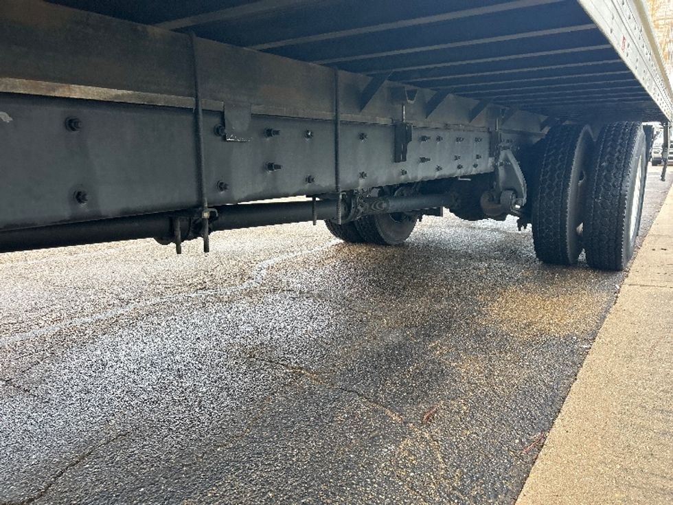 Medium Duty Box Truck-Light and Medium Duty Trucks-Freightliner-2022-M2-Richland-MS-263,227\n\t\tmiles-$ 42,250 - Image 5