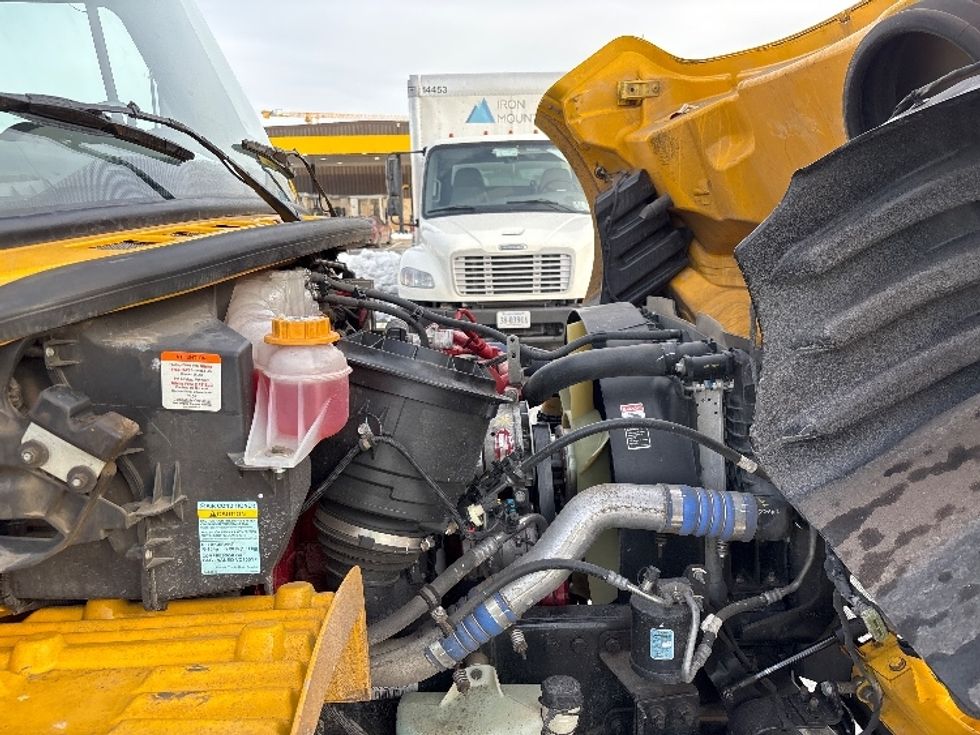 Medium Duty Box Truck-Light and Medium Duty Trucks-Freightliner-2022-M2-Rockville-MD-246,269\n\t\tmiles-$ 52,500 - Image 23