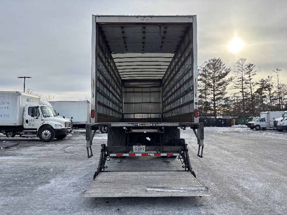 Medium Duty Box Truck-Light and Medium Duty Trucks-Freightliner-2022-M2-Rockville-MD-246,269\n\t\tmiles-$ 52,500 - Image 9