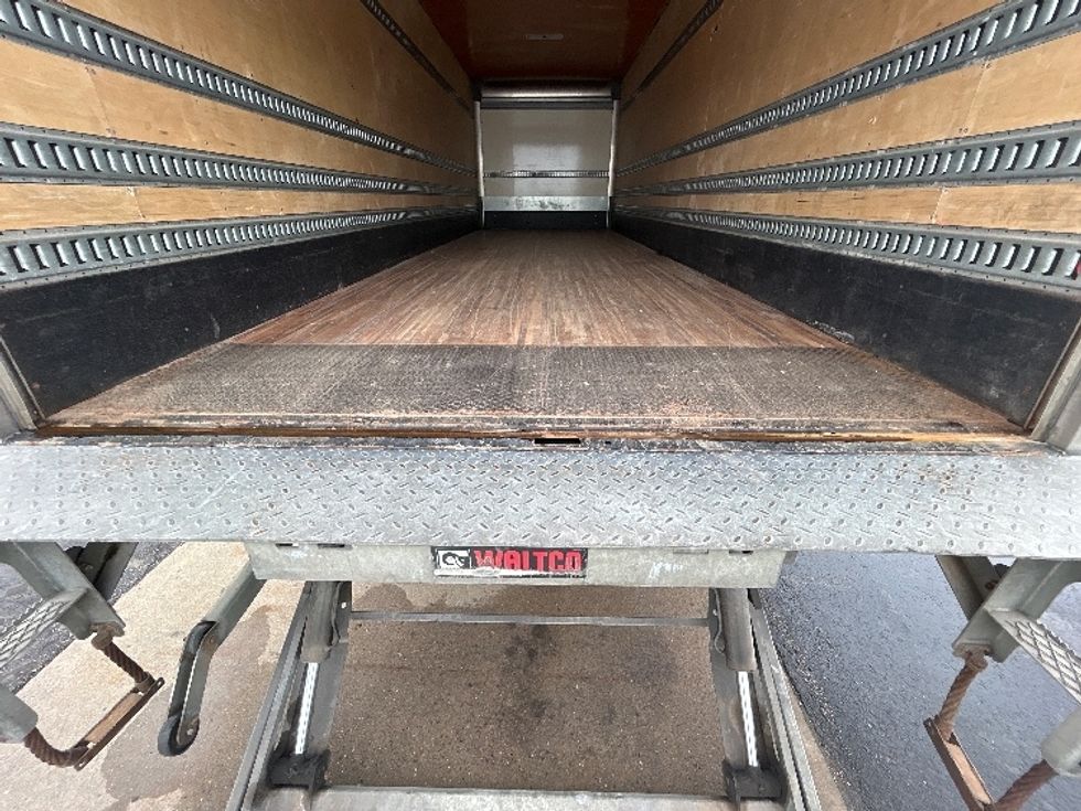 Medium Duty Box Truck-Light and Medium Duty Trucks-Freightliner-2022-M2-Rothschild-WI-258,697\n\t\tmiles-$ 40,750 - Image 10