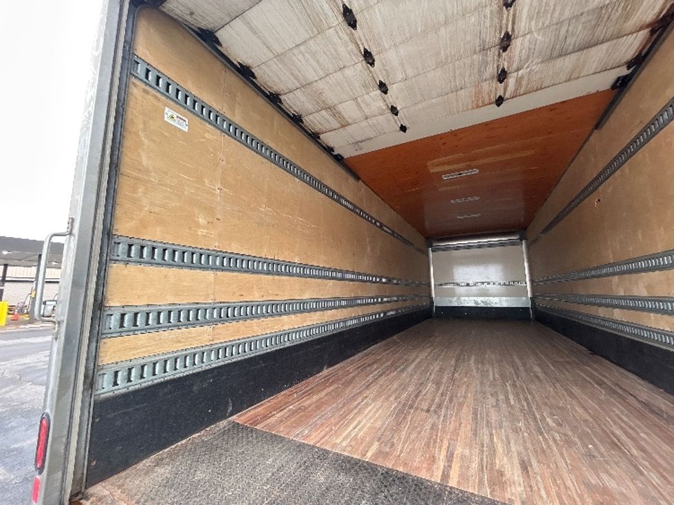 Medium Duty Box Truck-Light and Medium Duty Trucks-Freightliner-2022-M2-Rothschild-WI-258,697\n\t\tmiles-$ 40,750 - Image 11