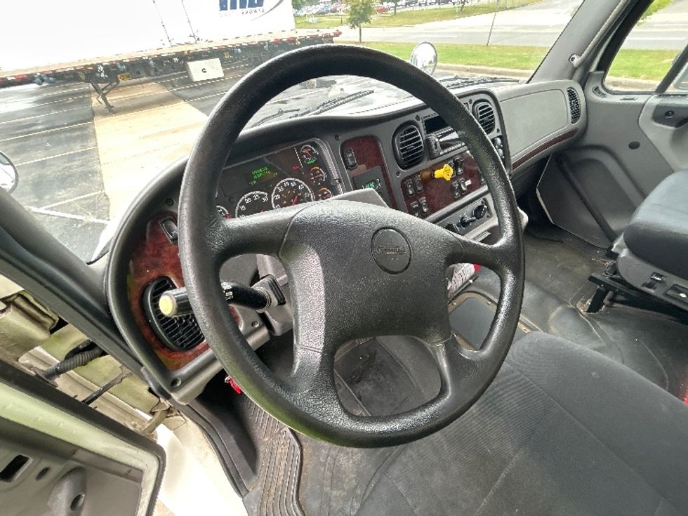 Medium Duty Box Truck-Light and Medium Duty Trucks-Freightliner-2022-M2-Rothschild-WI-258,697\n\t\tmiles-$ 40,750 - Image 17