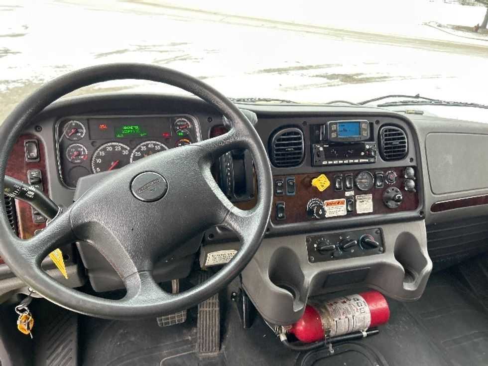 Medium Duty Box Truck-Light and Medium Duty Trucks-Freightliner-2022-M2-Saginaw-MI-113,942\n\t\tmiles-$ 72,750 - Image 15