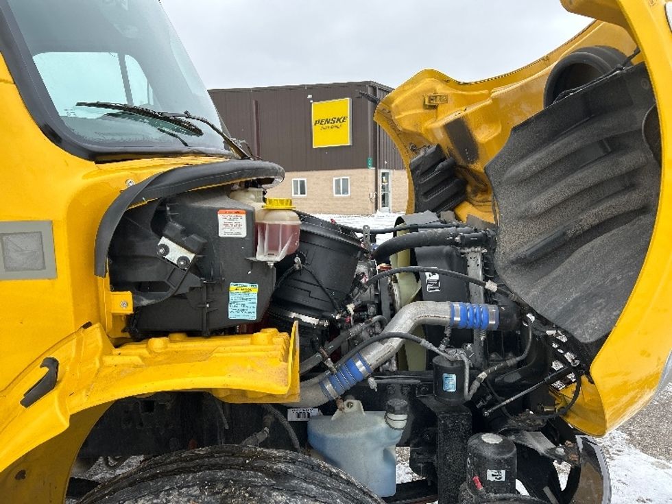 Medium Duty Box Truck-Light and Medium Duty Trucks-Freightliner-2022-M2-Saginaw-MI-113,942\n\t\tmiles-$ 72,750 - Image 20