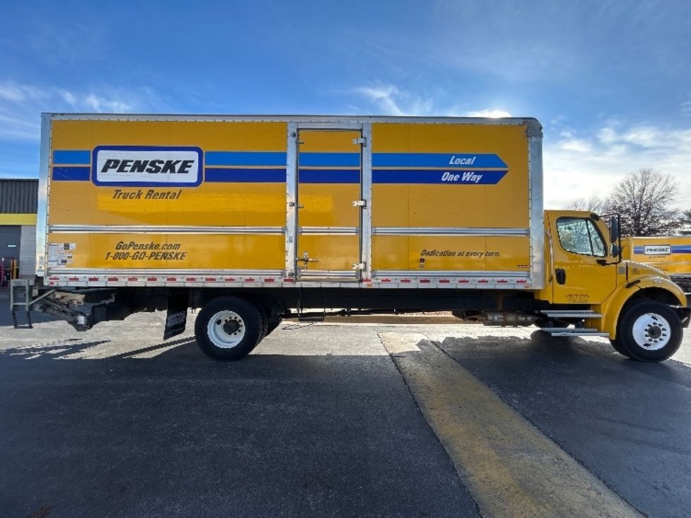 Medium Duty Box Truck-Light and Medium Duty Trucks-Freightliner-2022-M2-Saint Louis-MO-228,872\n\t\tmiles-$ 49,000 - Image 15