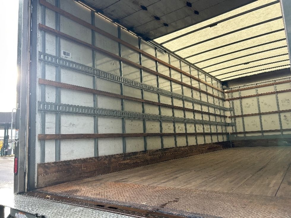 Medium Duty Box Truck-Light and Medium Duty Trucks-Freightliner-2022-M2-Salem-VA-377,688\n\t\tmiles-$ 26,250 - Image 11