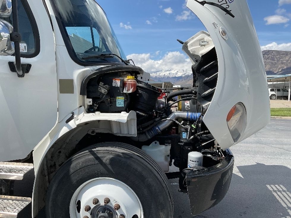 Medium Duty Box Truck-Light and Medium Duty Trucks-Freightliner-2022-M2-Salt Lake City-UT-182,332\n\t\tmiles-$ 62,000 - Image 23