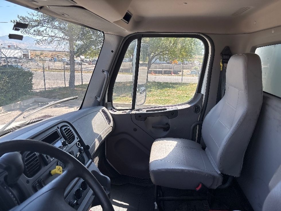 Medium Duty Box Truck-Light and Medium Duty Trucks-Freightliner-2022-M2-Salt Lake City-UT-191,858\n\t\tmiles-$ 65,750 - Image 19