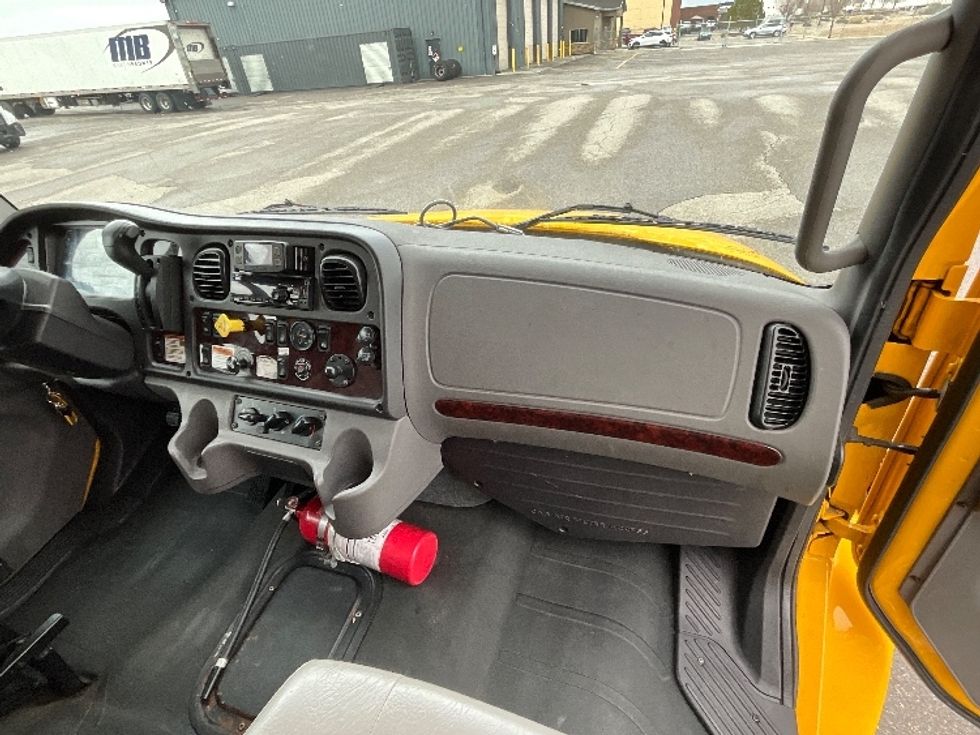 Medium Duty Box Truck-Light and Medium Duty Trucks-Freightliner-2022-M2-Salt Lake City-UT-245,414\n\t\tmiles-$ 44,250 - Image 21