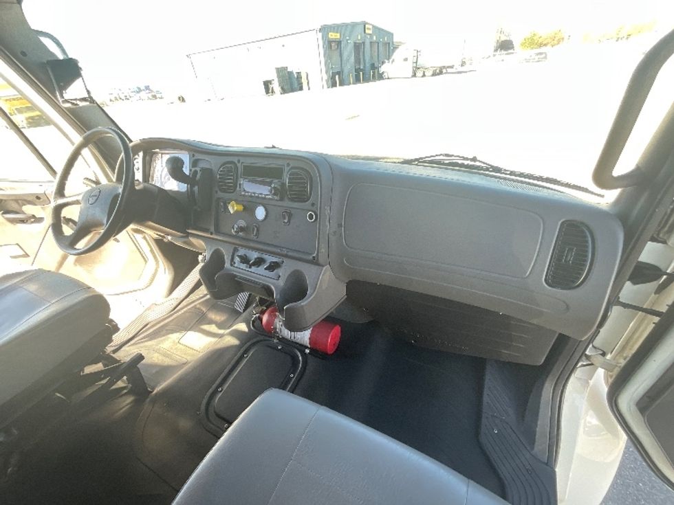 Medium Duty Box Truck-Light and Medium Duty Trucks-Freightliner-2022-M2-Salt Lake City-UT-251,570\n\t\tmiles-$ 54,500 - Image 21