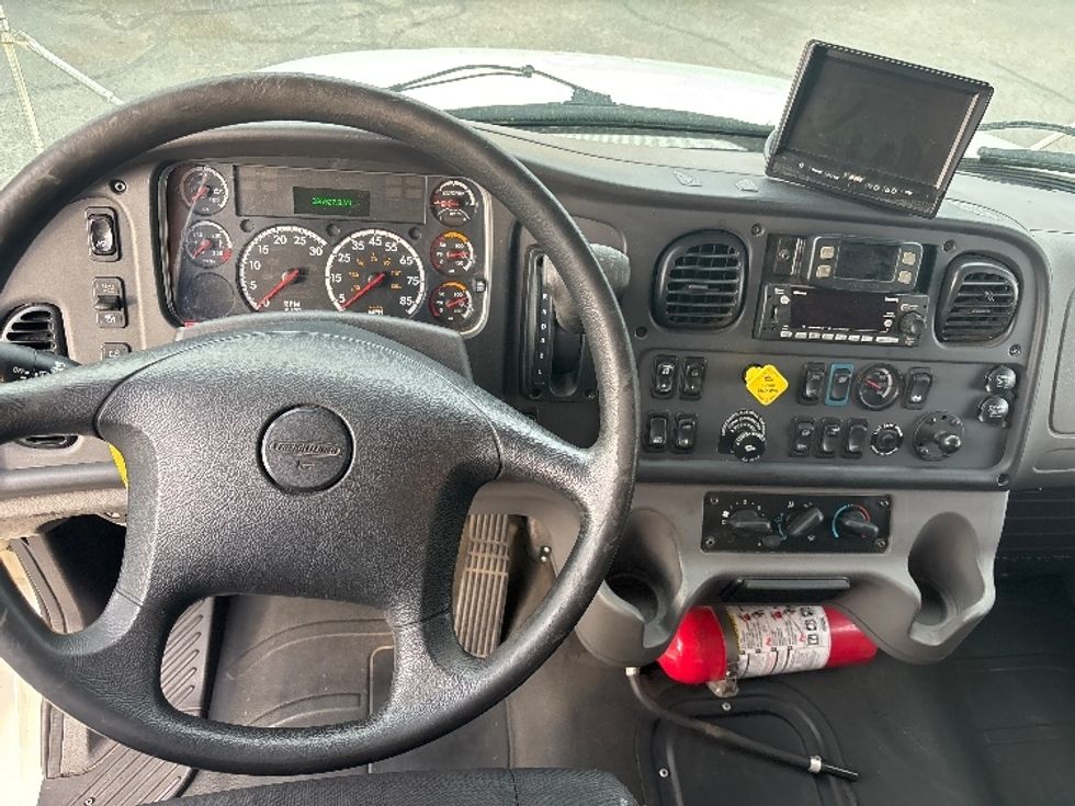 Medium Duty Box Truck-Light and Medium Duty Trucks-Freightliner-2022-M2-Salt Lake City-UT-336,290\n\t\tmiles-$ 29,750 - Image 18