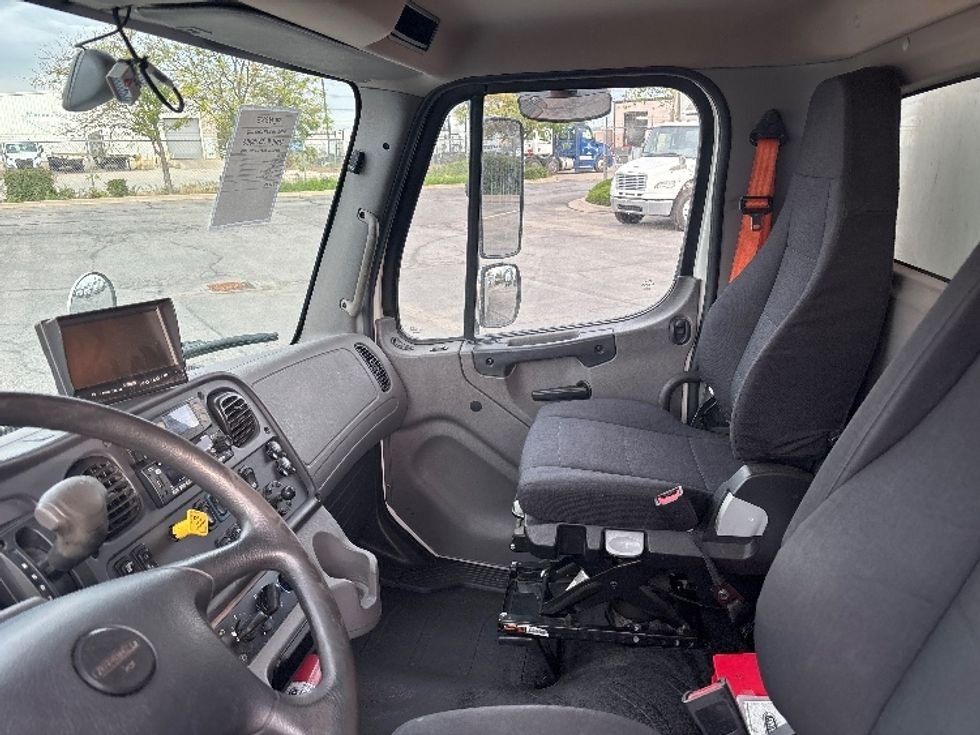Medium Duty Box Truck-Light and Medium Duty Trucks-Freightliner-2022-M2-Salt Lake City-UT-336,290\n\t\tmiles-$ 29,750 - Image 19