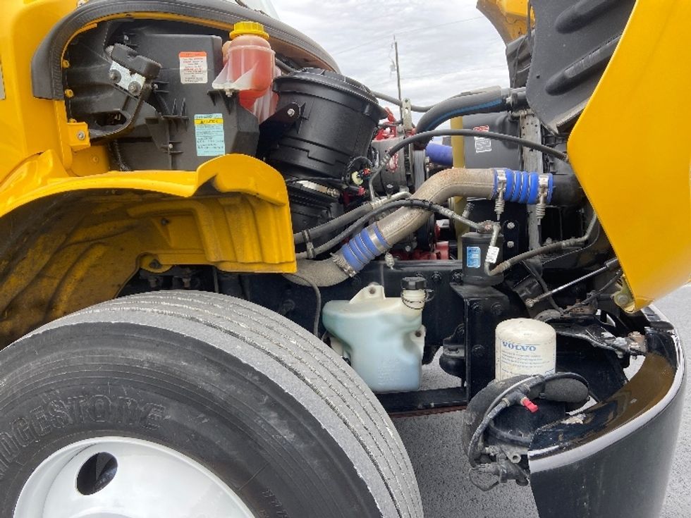 Medium Duty Box Truck-Light and Medium Duty Trucks-Freightliner-2022-M2-San Antonio-TX-101,210\n\t\tmiles-$ 77,000 - Image 23