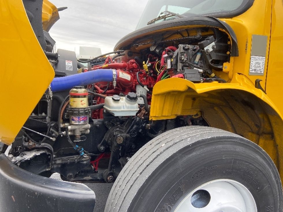 Medium Duty Box Truck-Light and Medium Duty Trucks-Freightliner-2022-M2-San Antonio-TX-101,210\n\t\tmiles-$ 77,000 - Image 24