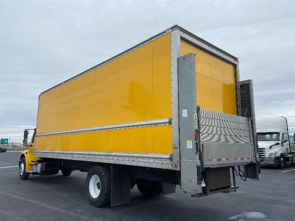 Medium Duty Box Truck-Light and Medium Duty Trucks-Freightliner-2022-M2-San Antonio-TX-101,210\n\t\tmiles-$ 77,000 - Image 6