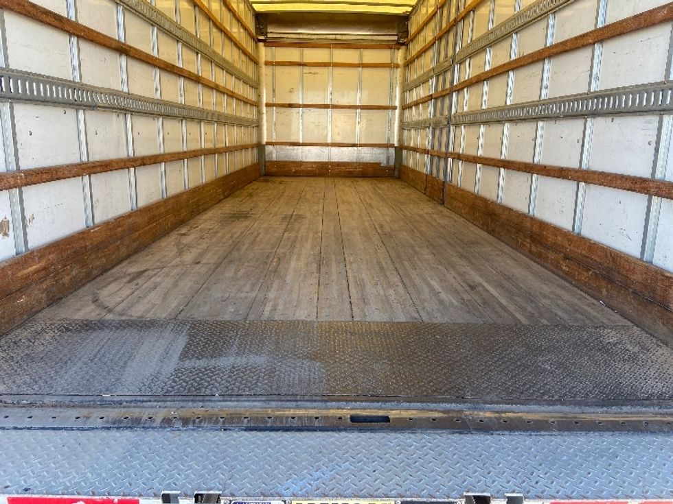 Medium Duty Box Truck-Light and Medium Duty Trucks-Freightliner-2022-M2-San Antonio-TX-117,261\n\t\tmiles-$ 74,250 - Image 10