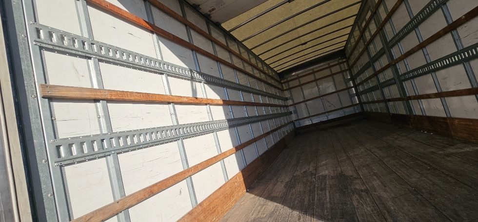 Medium Duty Box Truck-Light and Medium Duty Trucks-Freightliner-2022-M2-San Antonio-TX-120,086\n\t\tmiles-$ 73,750 - Image 11