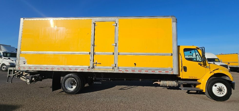 Medium Duty Box Truck-Light and Medium Duty Trucks-Freightliner-2022-M2-San Antonio-TX-120,086\n\t\tmiles-$ 73,750 - Image 15