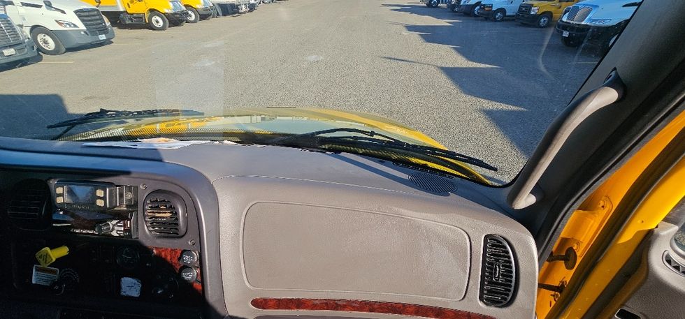 Medium Duty Box Truck-Light and Medium Duty Trucks-Freightliner-2022-M2-San Antonio-TX-120,086\n\t\tmiles-$ 73,750 - Image 21