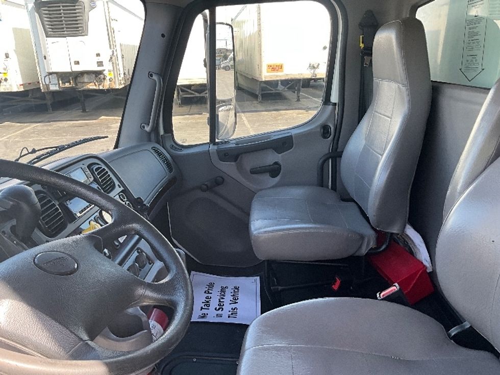 Medium Duty Box Truck-Light and Medium Duty Trucks-Freightliner-2022-M2-San Antonio-TX-163,151\n\t\tmiles-$ 67,000 - Image 19