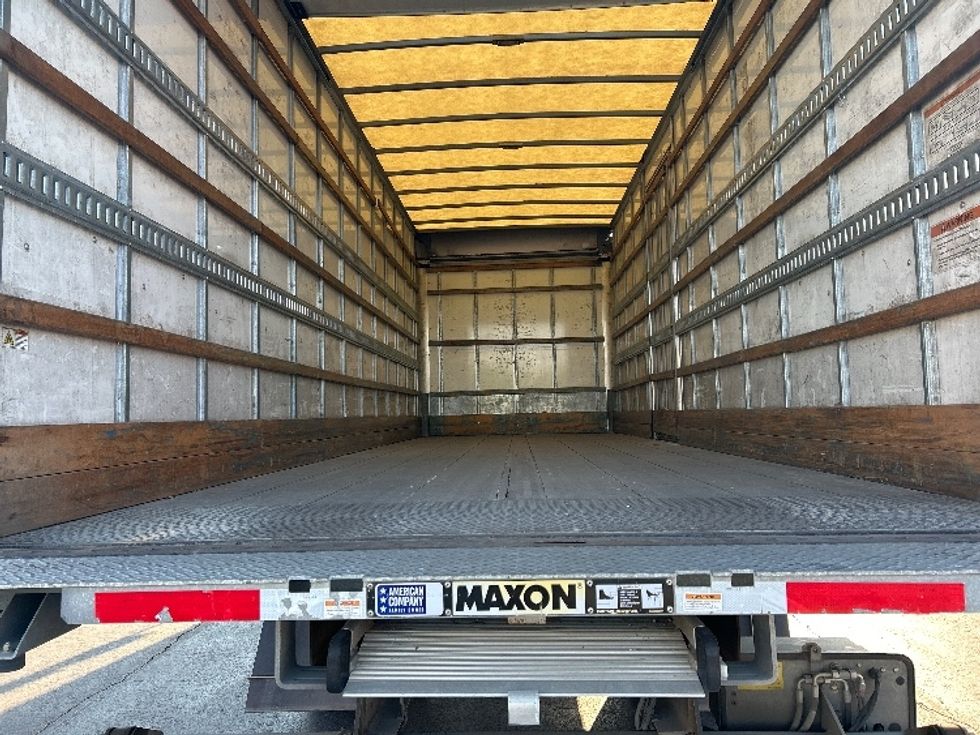 Medium Duty Box Truck-Light and Medium Duty Trucks-Freightliner-2022-M2-San Antonio-TX-205,659\n\t\tmiles-$ 56,500 - Image 10