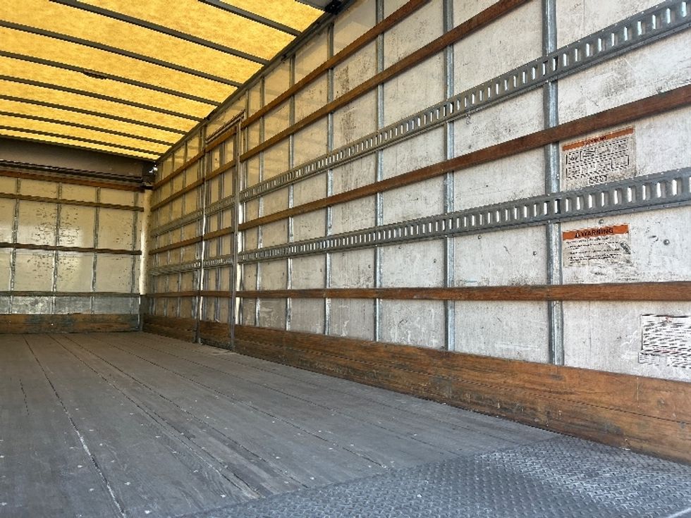Medium Duty Box Truck-Light and Medium Duty Trucks-Freightliner-2022-M2-San Antonio-TX-205,659\n\t\tmiles-$ 56,500 - Image 12