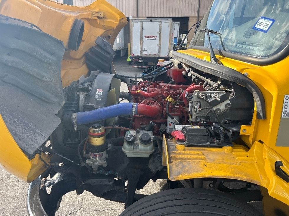 Medium Duty Box Truck-Light and Medium Duty Trucks-Freightliner-2022-M2-San Antonio-TX-208,993\n\t\tmiles-$ 55,750 - Image 24